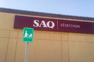 Image of parking sign at SAQ